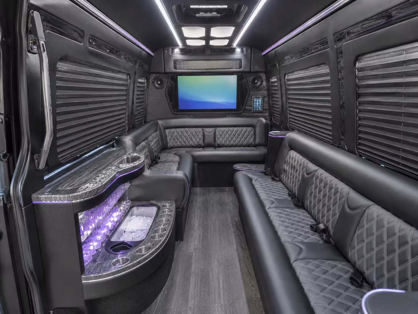 airport transfers for canton corporate teams flying out of dtw