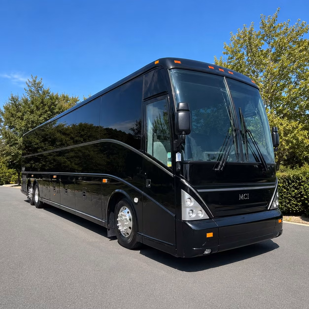 corporate event bus rentals in canton that keep your team moving