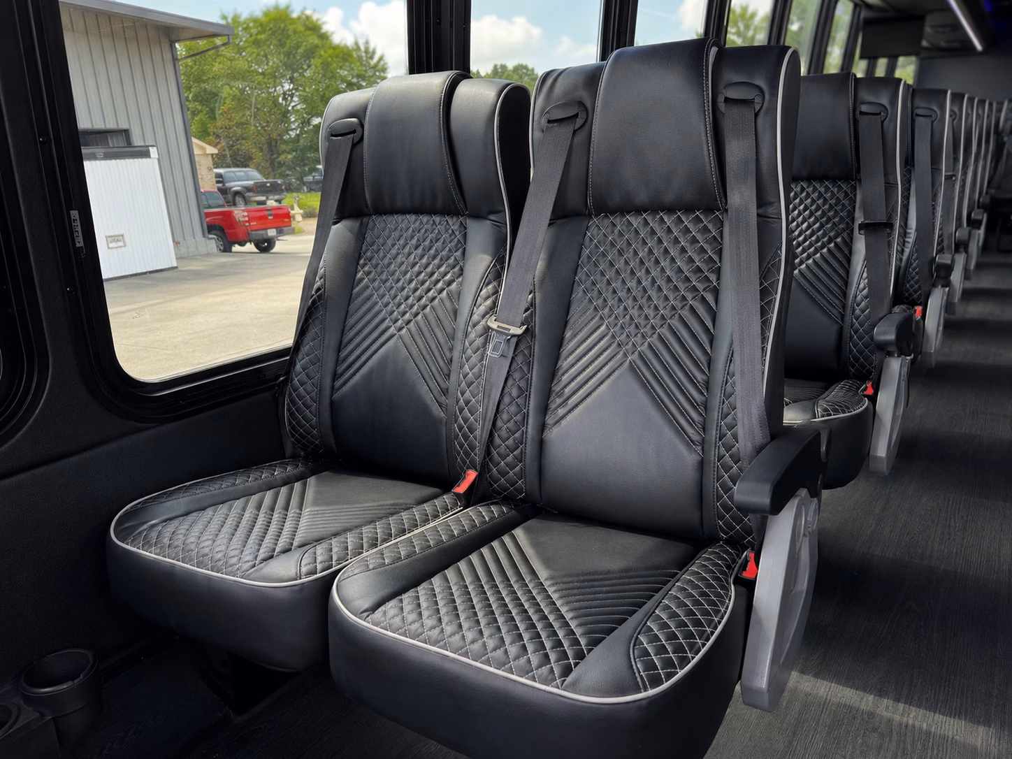 game day shuttle service for detroit lions and tigers fans departing from canton